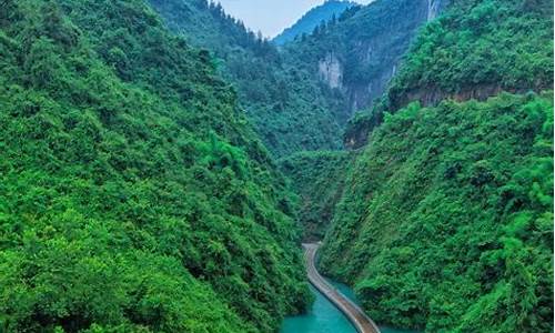 夏天旅游适合去的地方_夏天旅游适合去的地